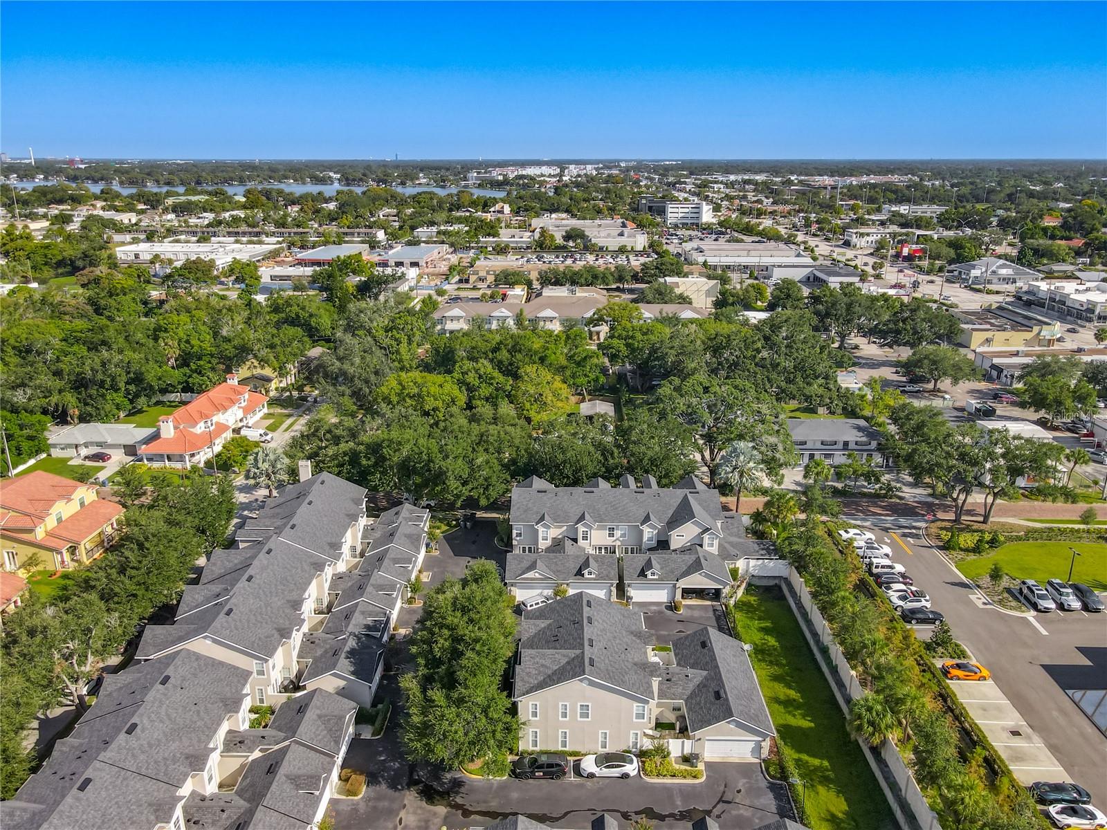 TOWNHOMES/HARPER PLACE - Residential