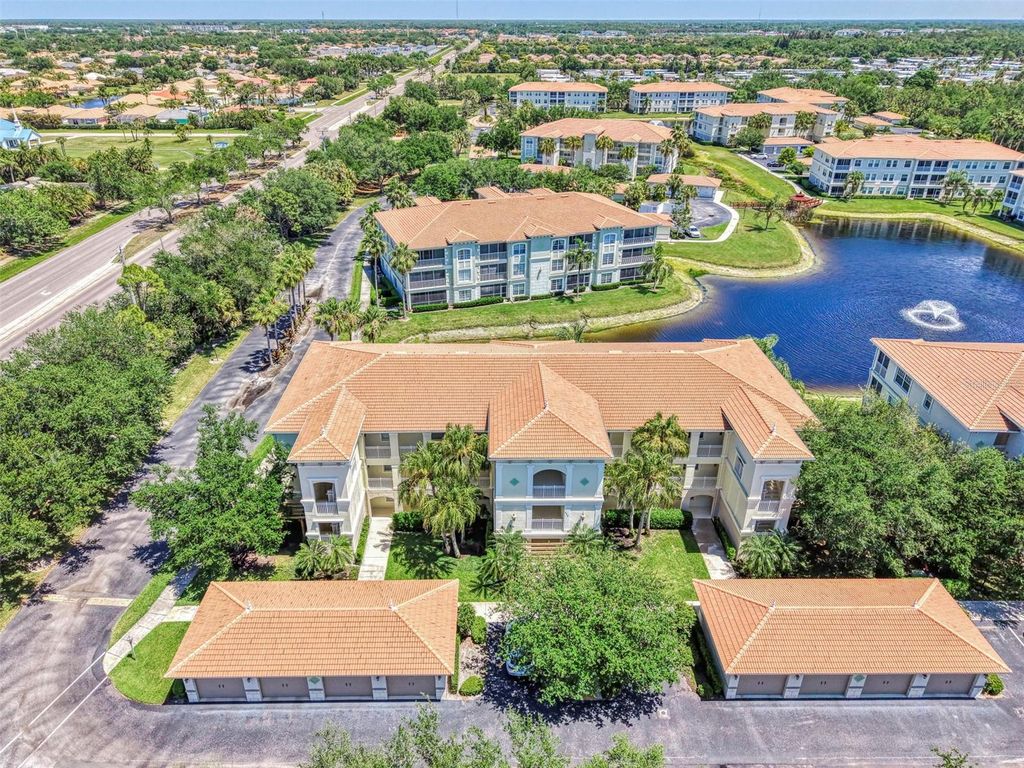 Photo of 900 San Lino Circle # 910, Venice, FL 34292 (MLS # N6143955)
