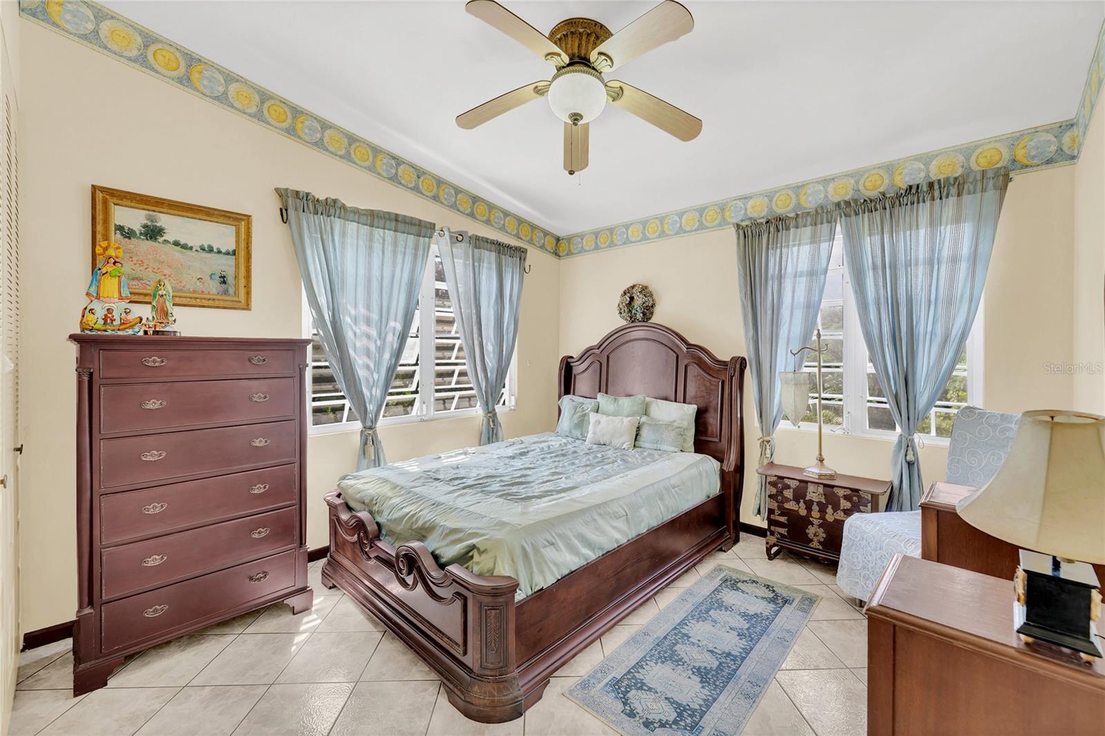 URB FREIRE - Residential