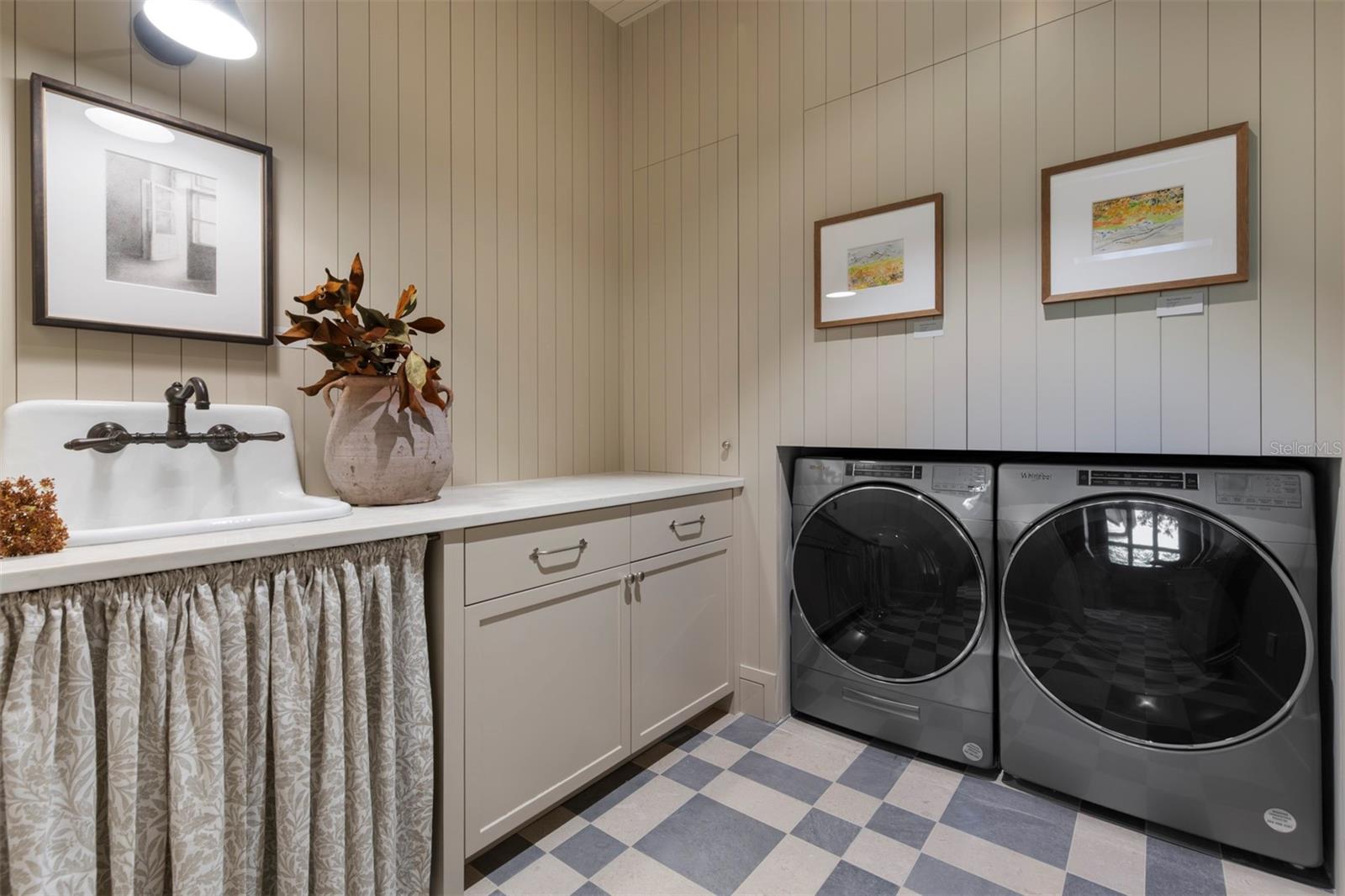 PALMER AVE LAKESIDE PROP - Residential