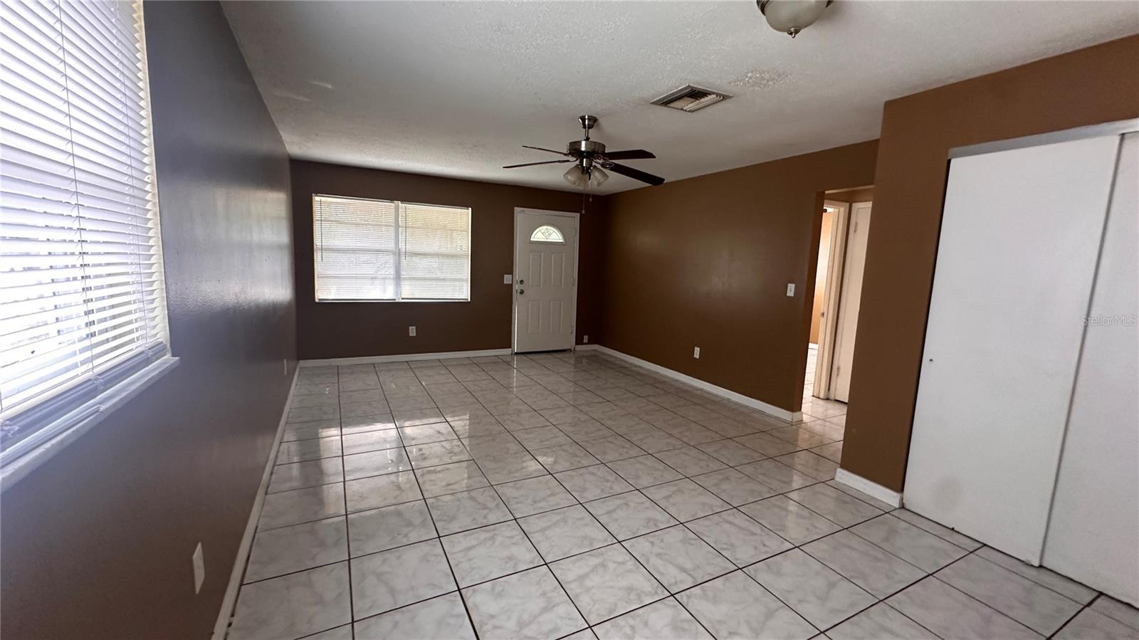 CORAL HEIGHTS SUB - Residential Income