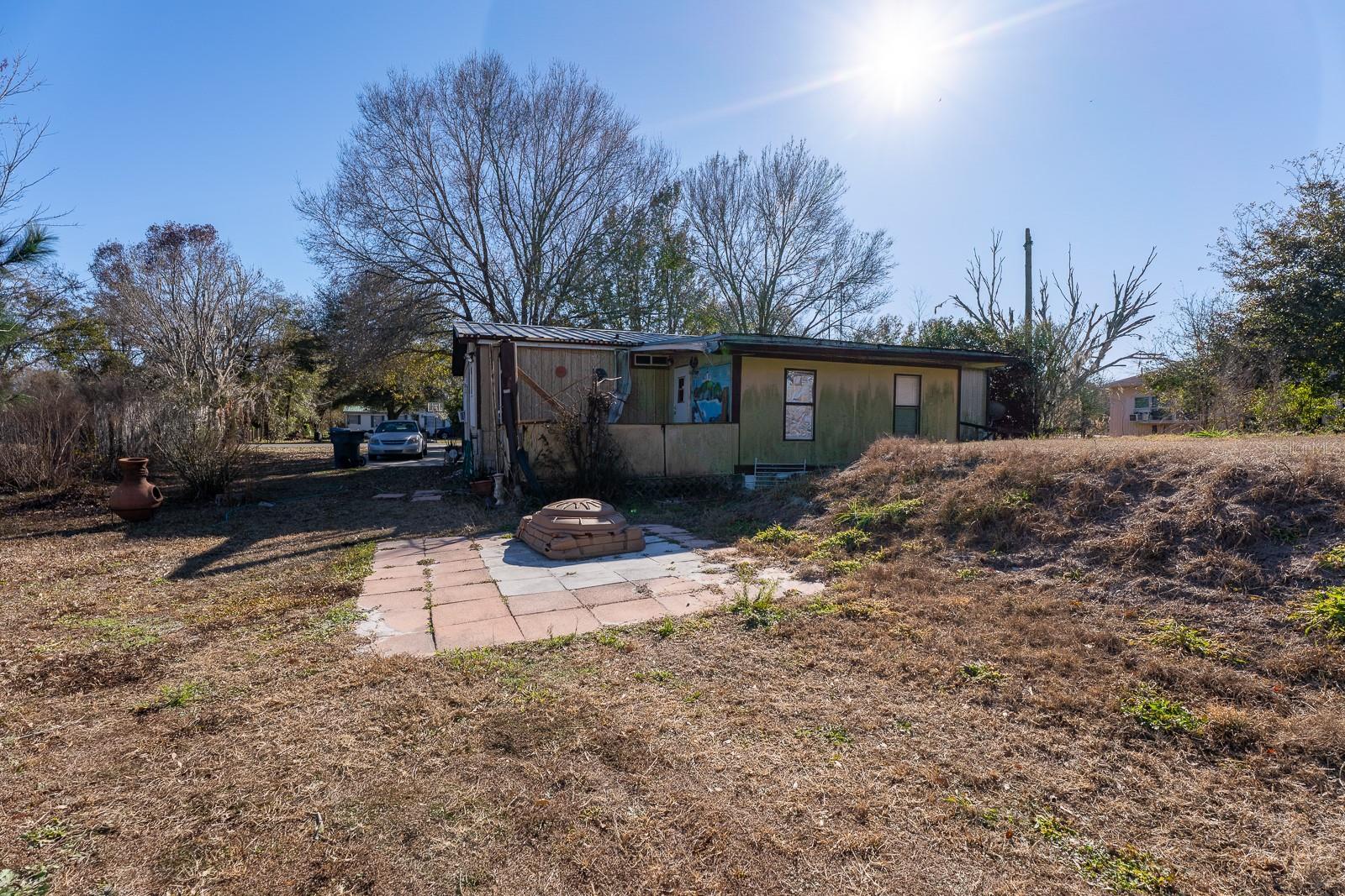 861 SADDLEWOOD BOULEVARD