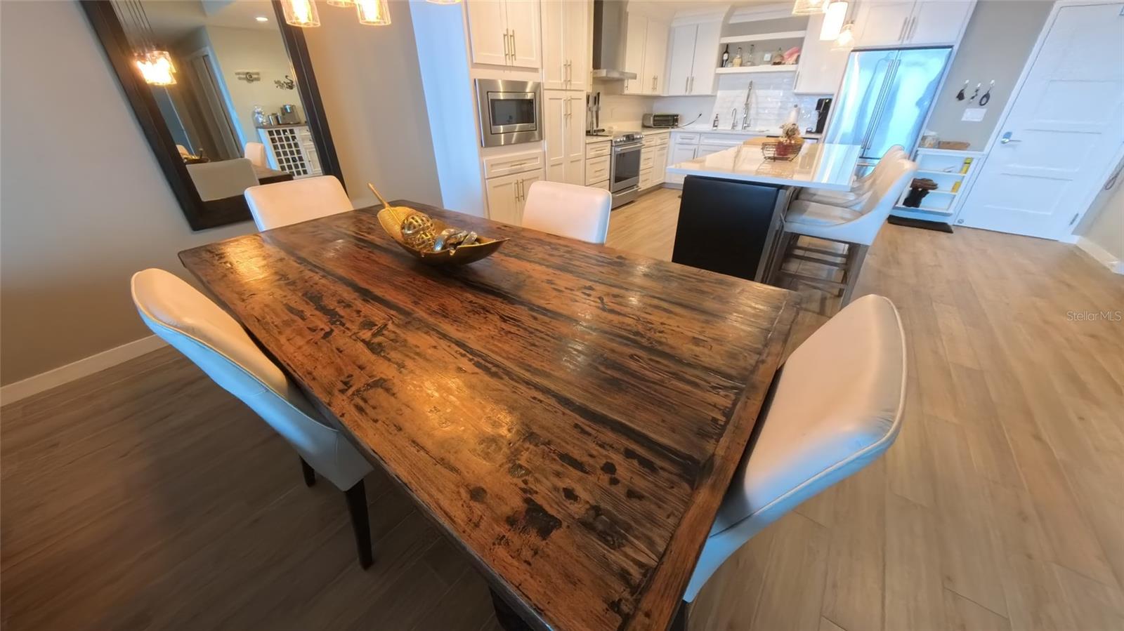 MARINA BAY 880 CONDO - Residential Lease