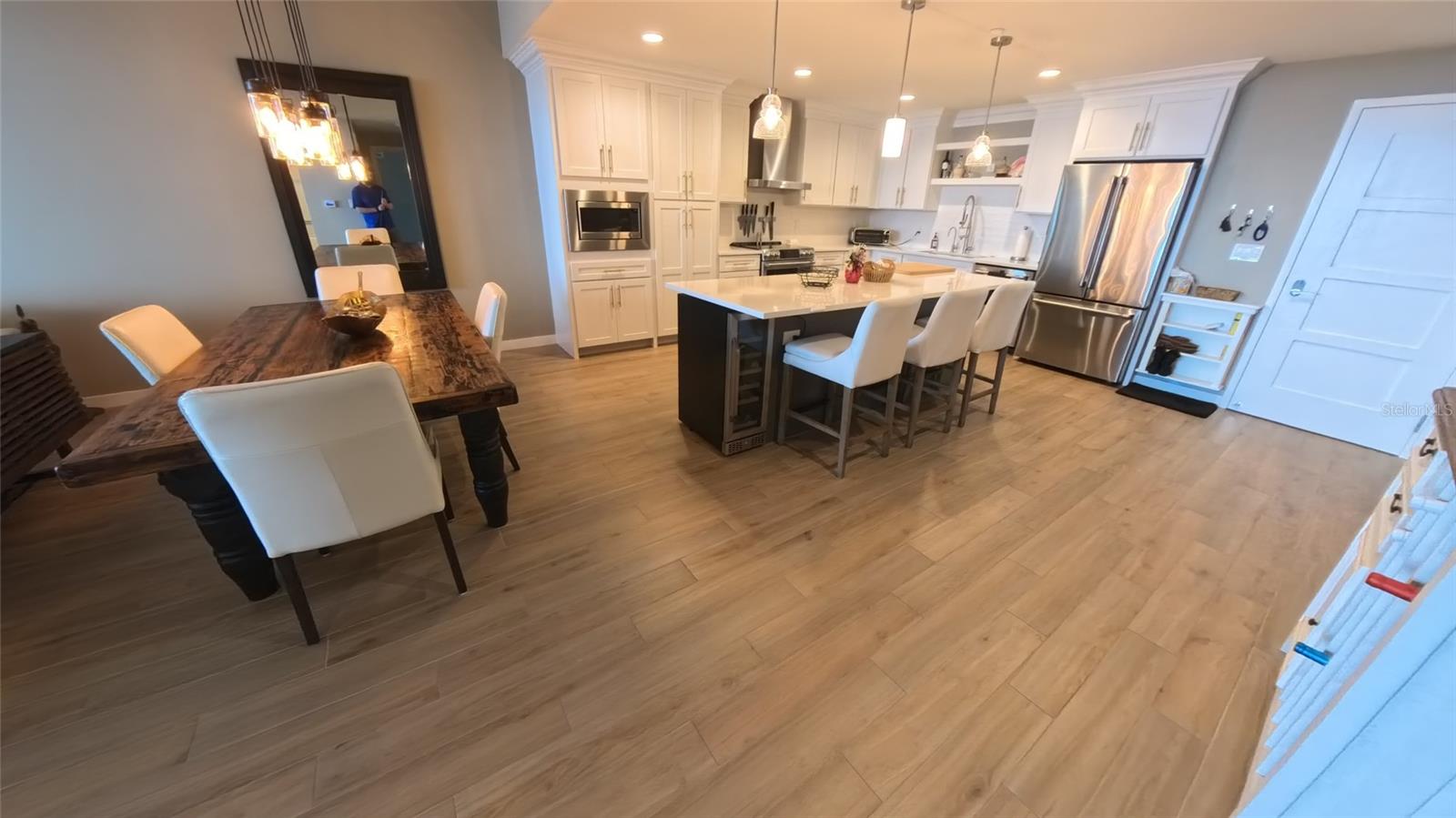 MARINA BAY 880 CONDO - Residential Lease