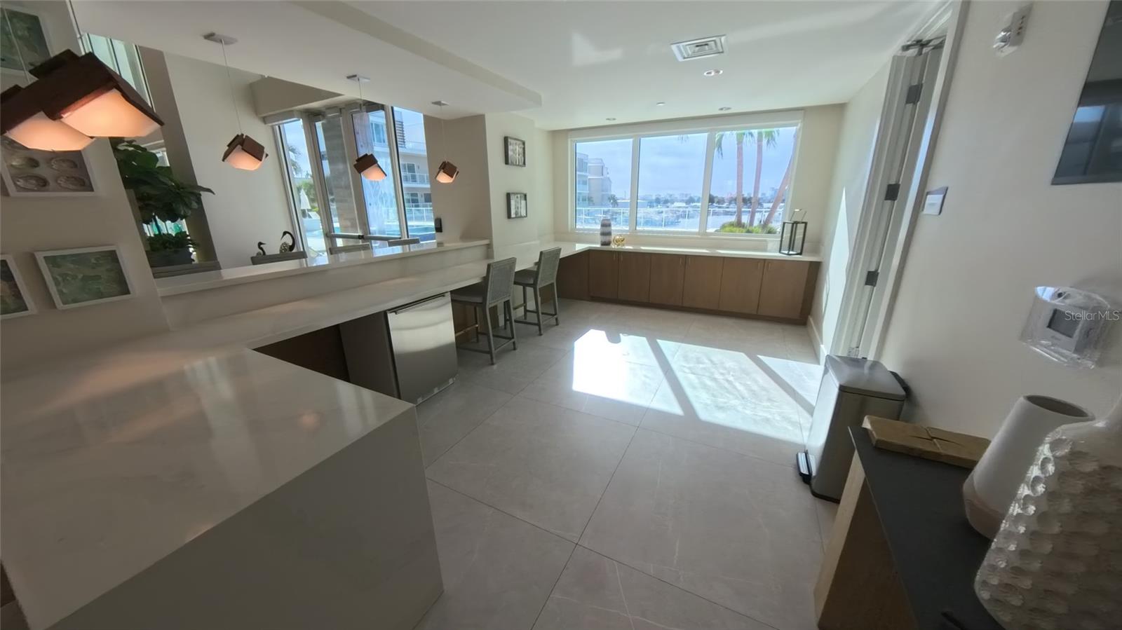 MARINA BAY 880 CONDO - Residential Lease