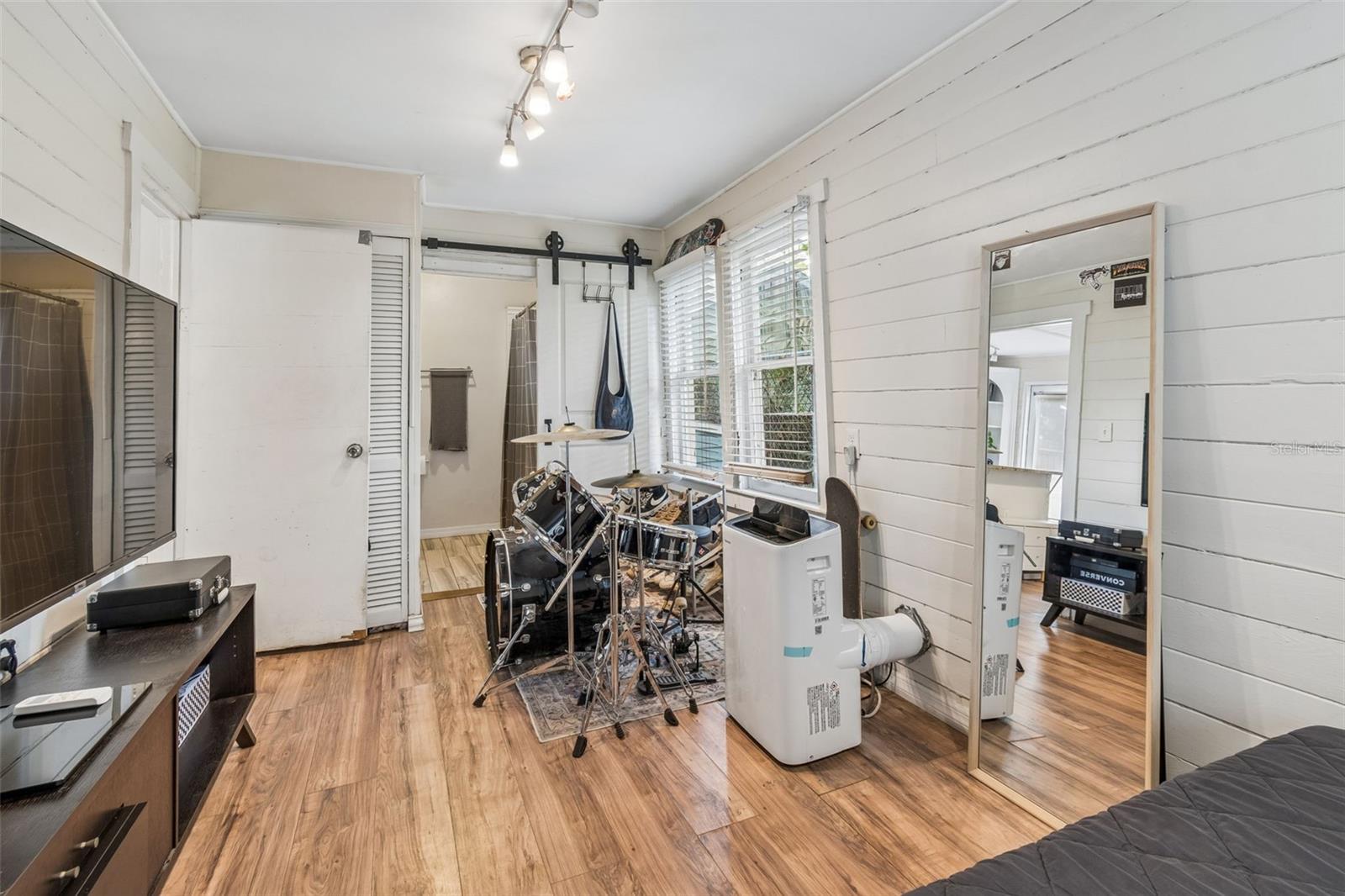 NEBRASKA HEIGHTS - Residential