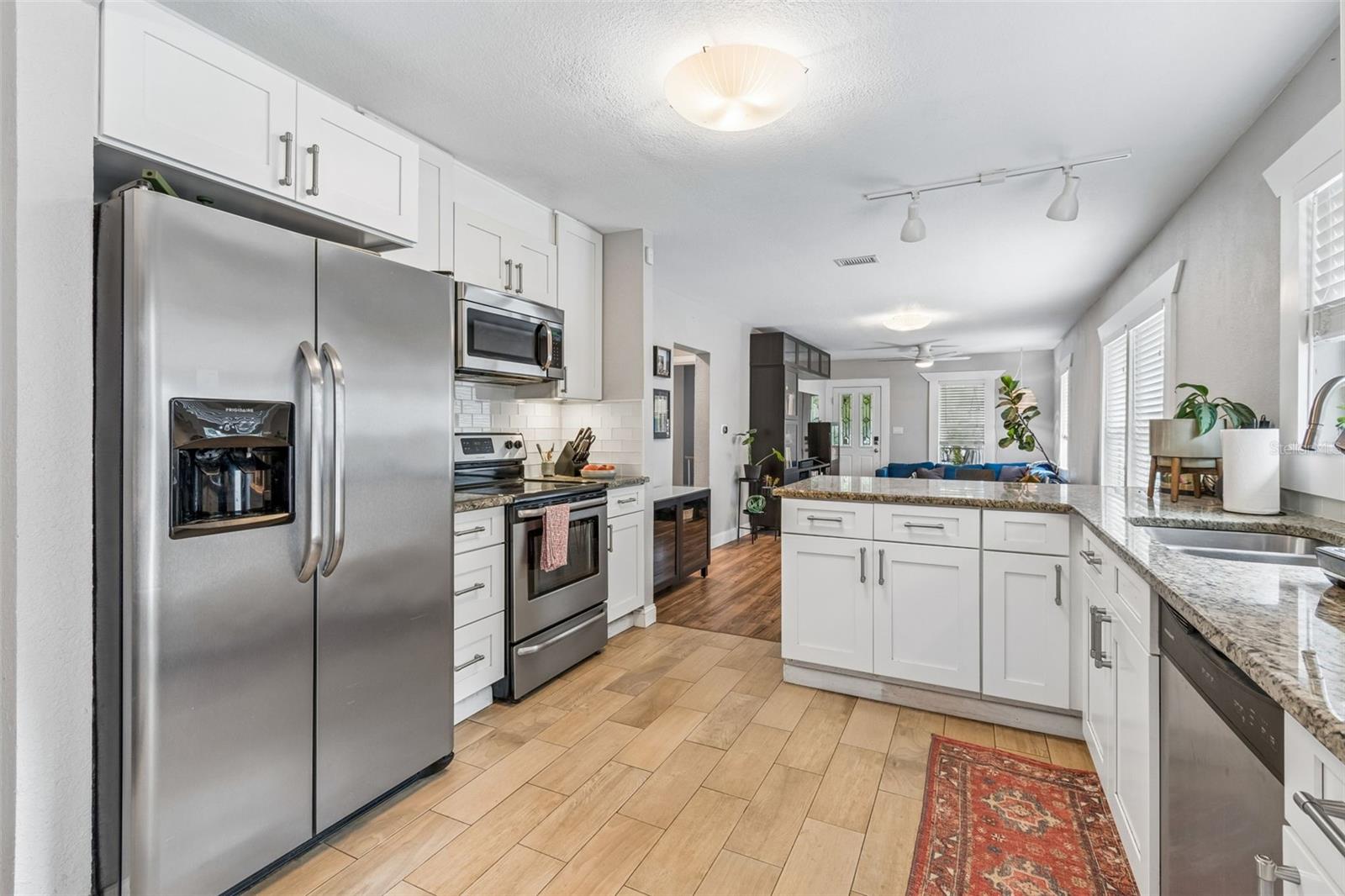 NEBRASKA HEIGHTS - Residential