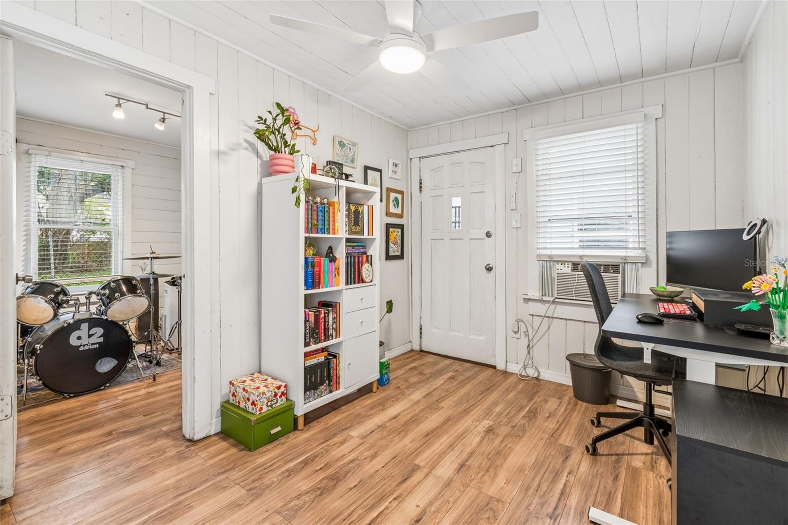 NEBRASKA HEIGHTS - Residential