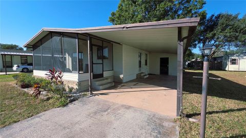 Photo of 437 Skyline Drive E, Lakeland, FL 33801 (MLS # L4957492)