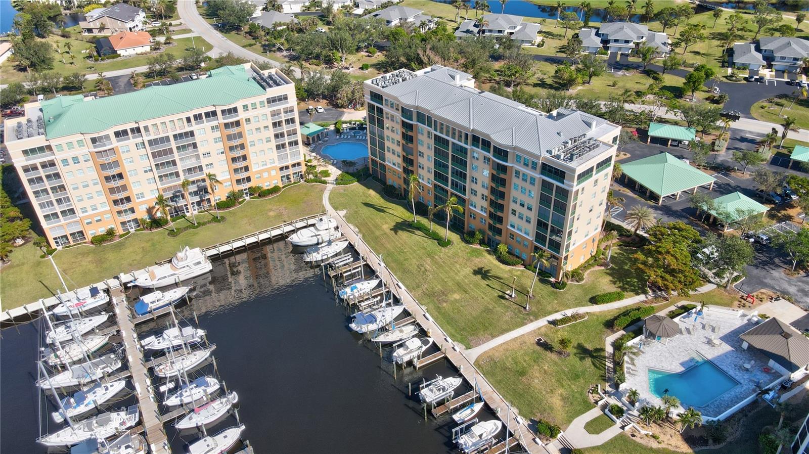 HARBOR TOWERS AT BURNT STORE - Residential