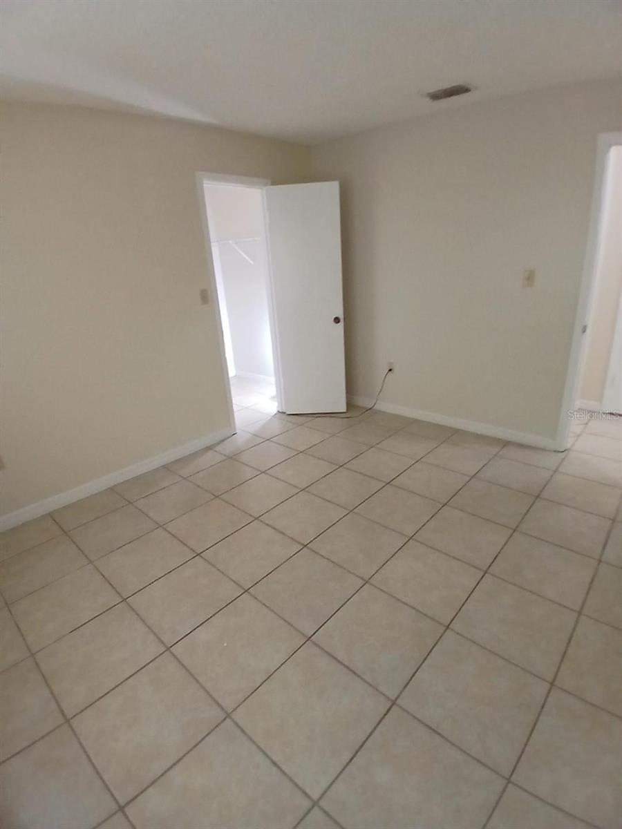 POINCIANA REPLAT - Residential