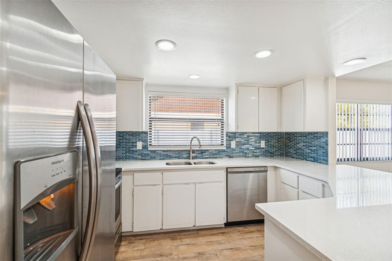 HOLIDAY LAKES WEST - Residential