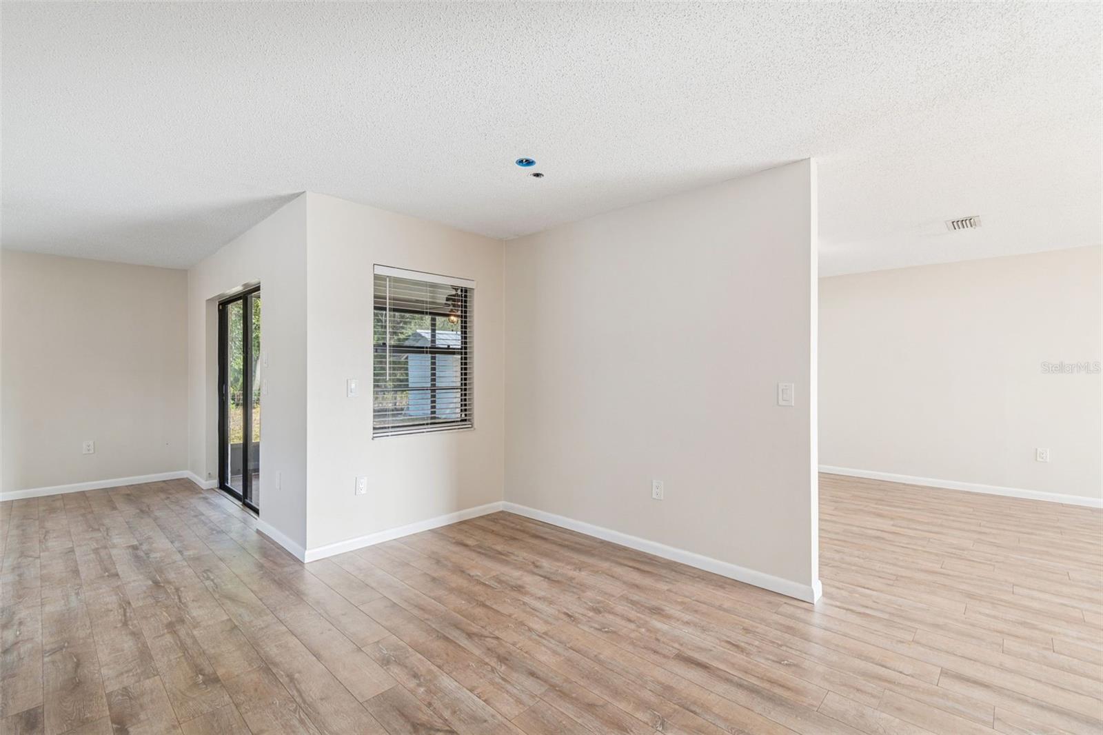 HOLIDAY LAKES WEST - Residential