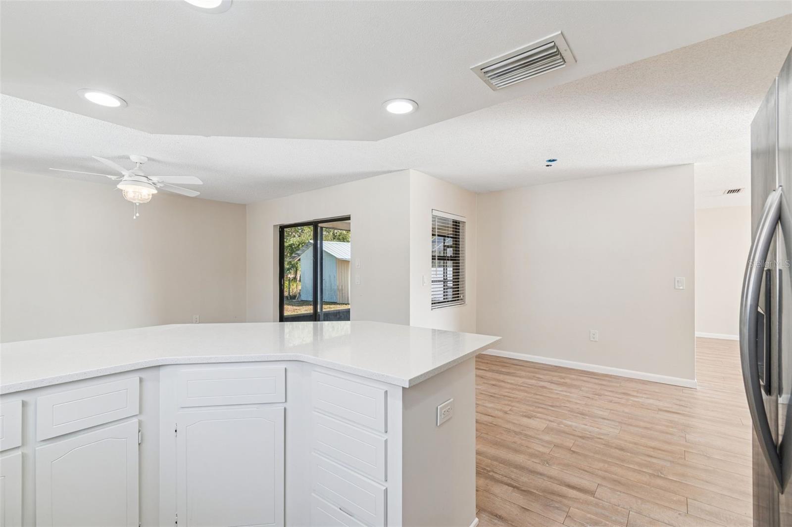 HOLIDAY LAKES WEST - Residential