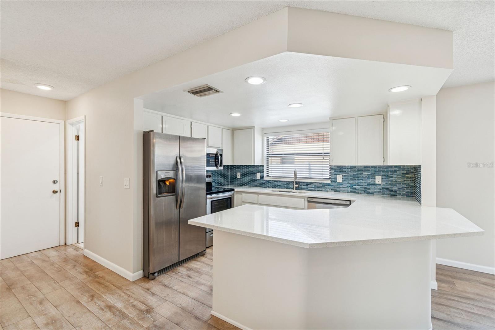 HOLIDAY LAKES WEST - Residential