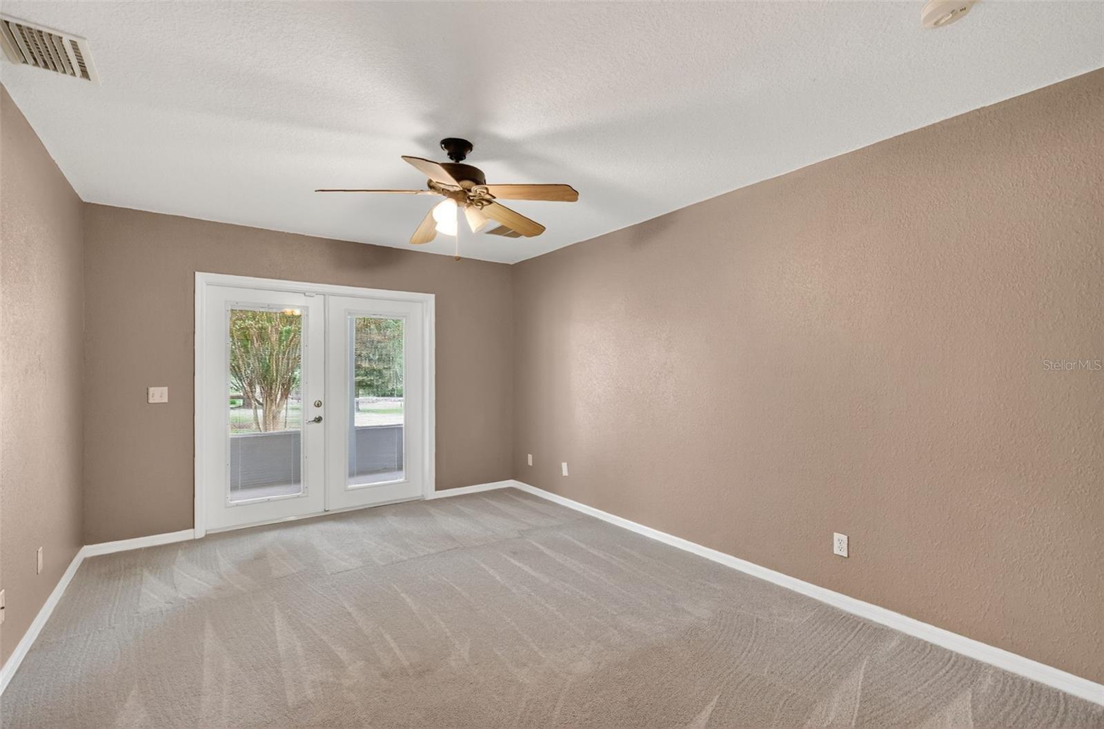 MEADOW WOOD FARMS UN 01 - Residential