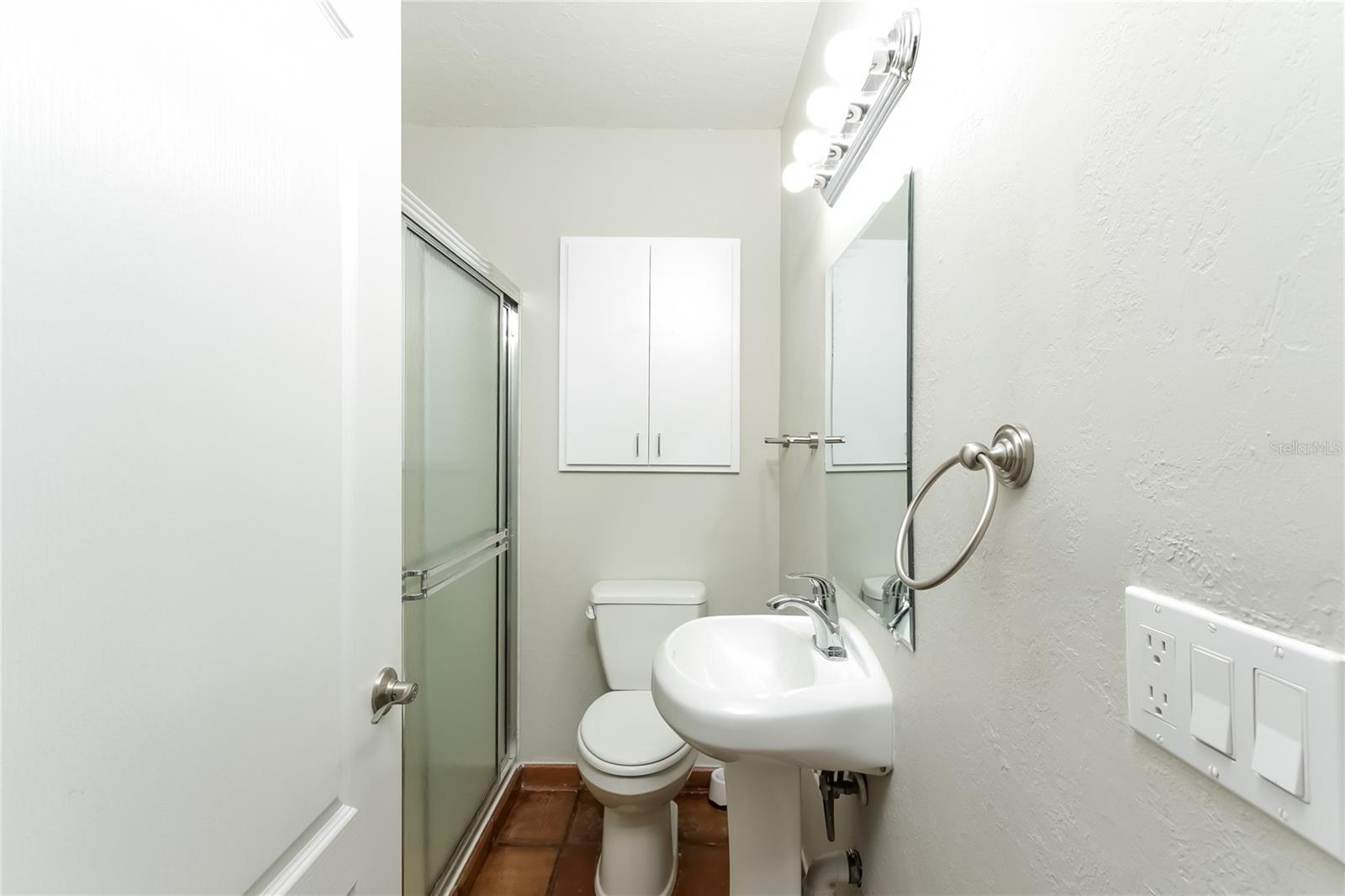 AKIN ACRES - Residential Lease