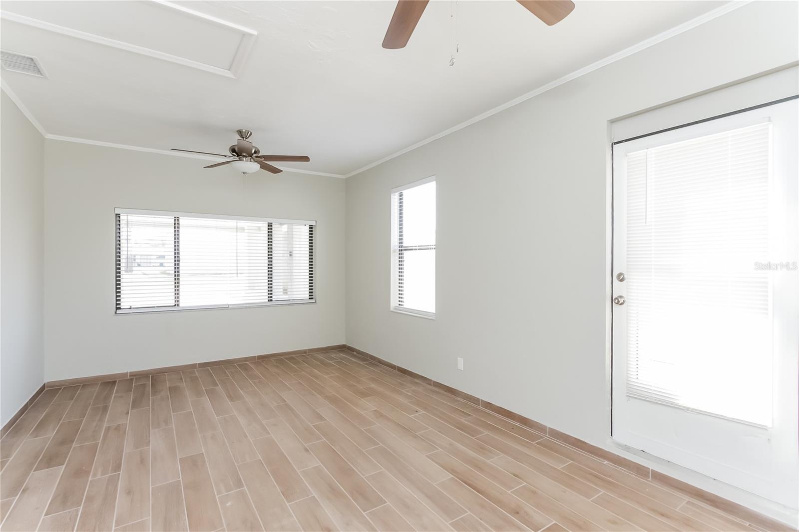 AKIN ACRES - Residential Lease