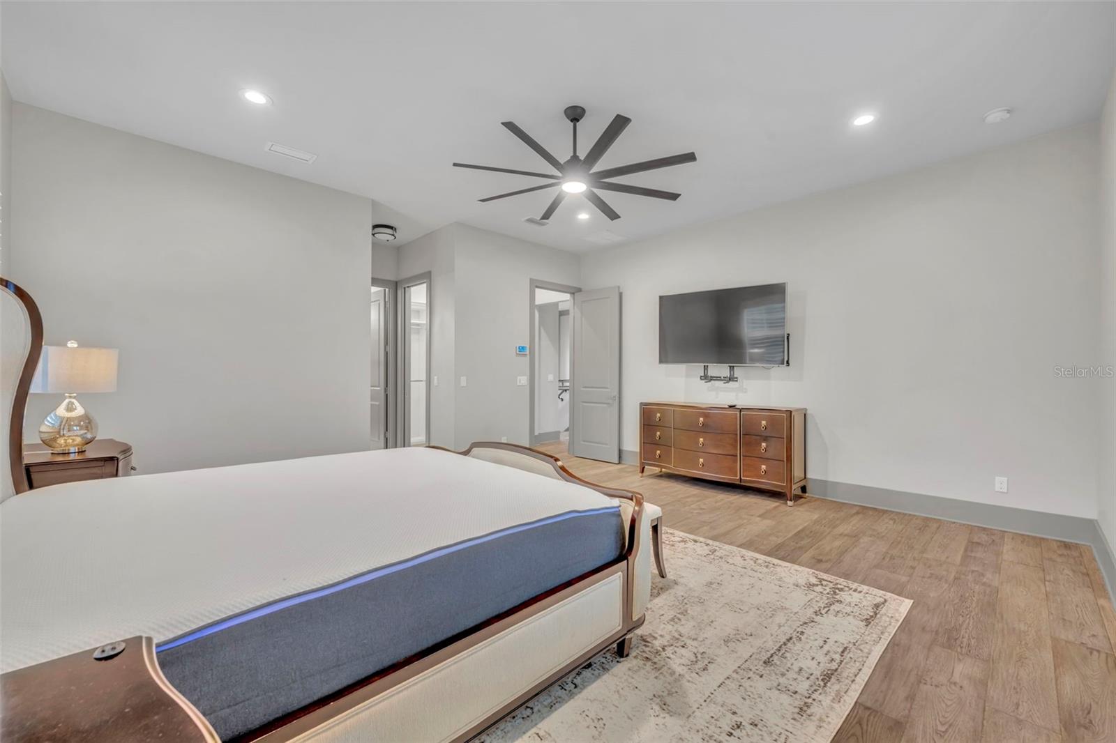 COLLEGE PARK FIRST ADD - Residential