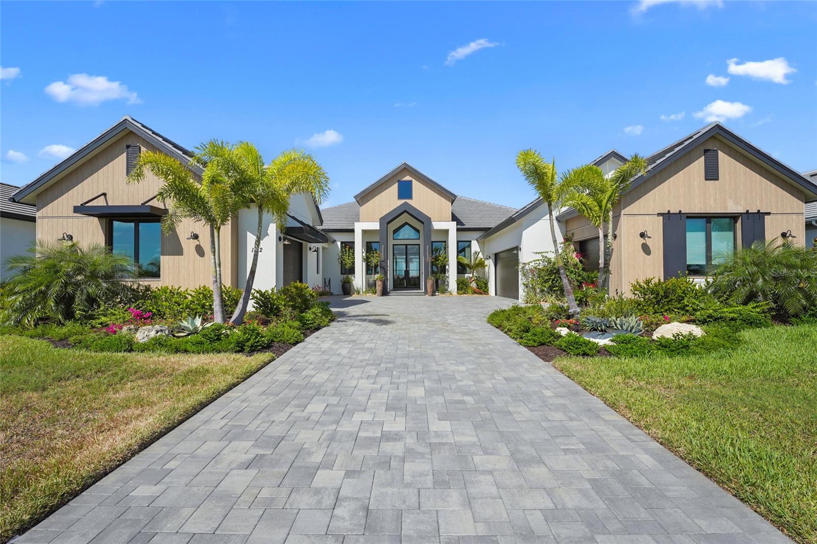 WILD BLUE/WATERSIDE PH 1 - Residential