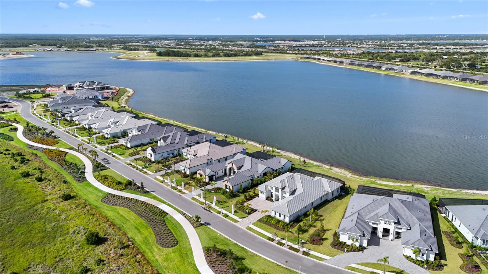 WILD BLUE/WATERSIDE PH 1 - Residential