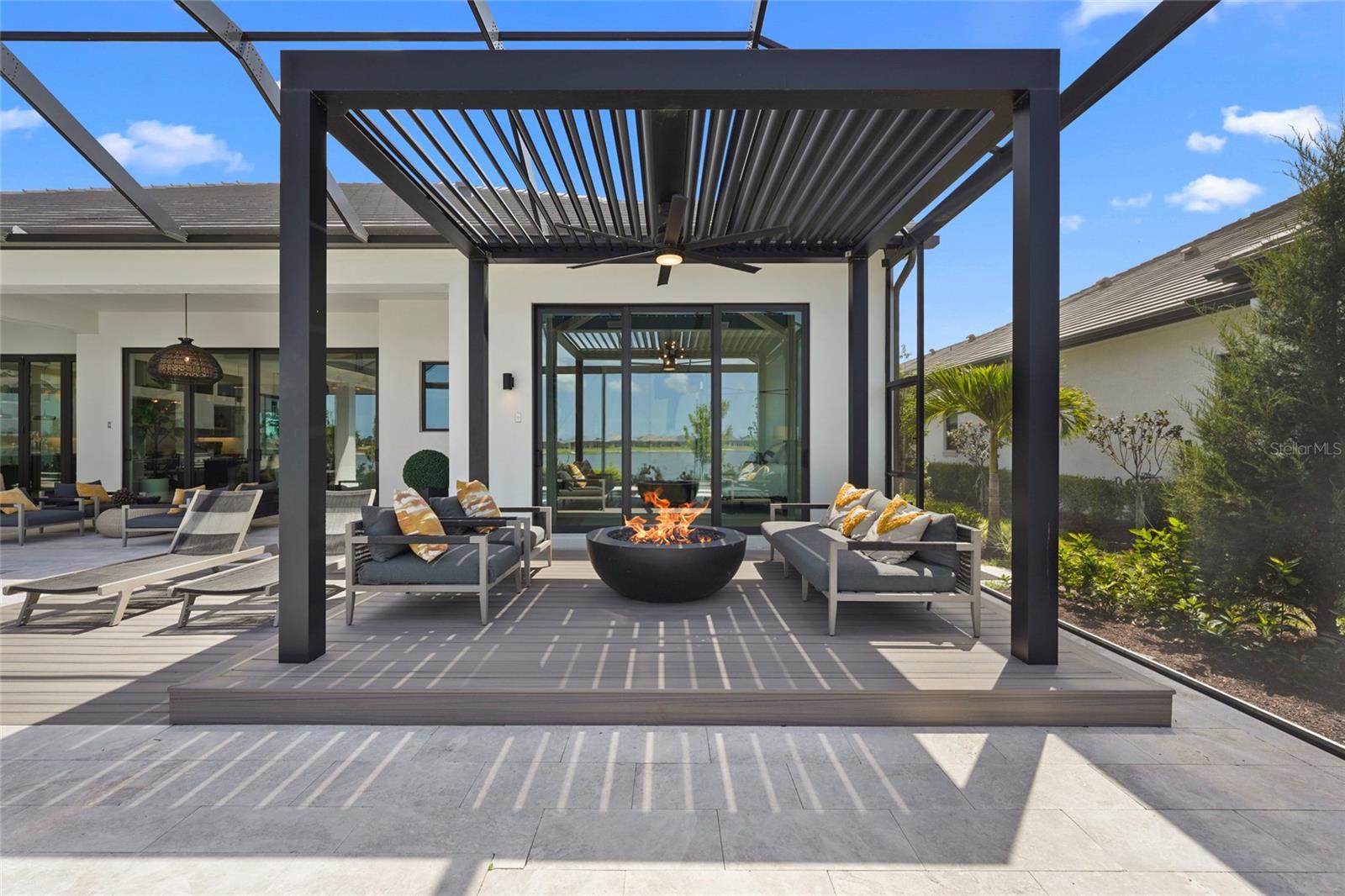 WILD BLUE/WATERSIDE PH 1 - Residential