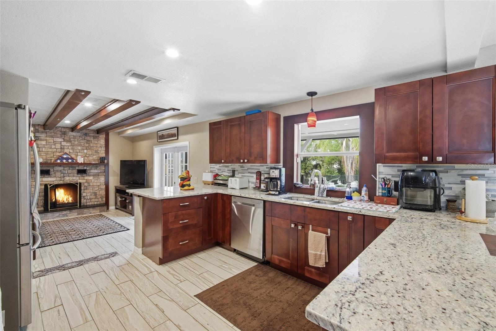 TANGLEWOOD EAST - Residential