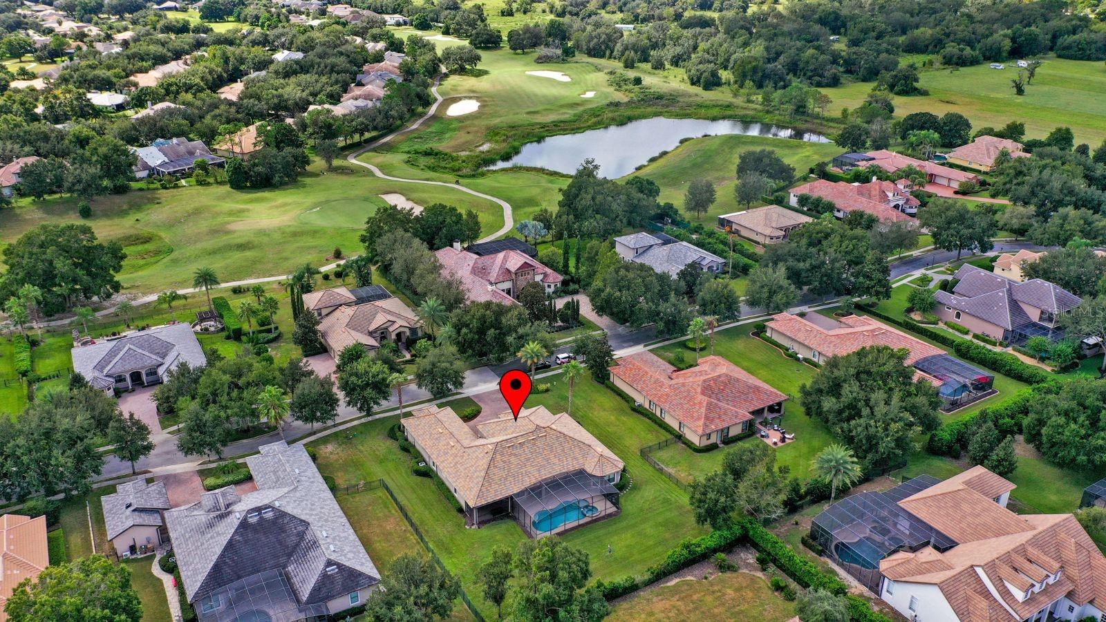 HEATHROW COUNTRY ESTATE HOMES - Residential