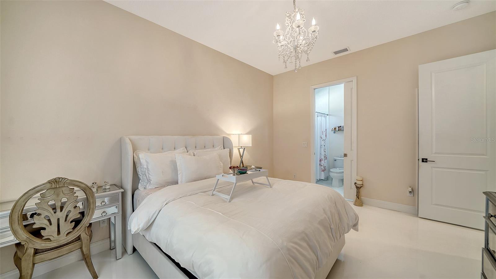 PALMA SOLA PARK - Residential Lease
