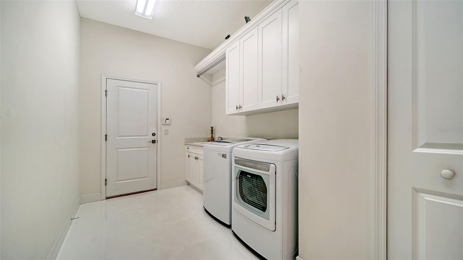 PALMA SOLA PARK - Residential Lease