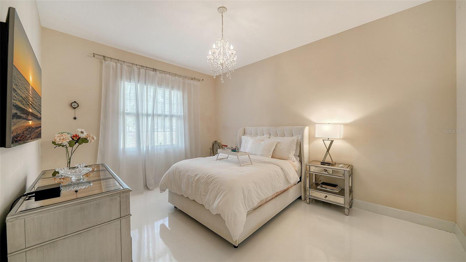 PALMA SOLA PARK - Residential Lease