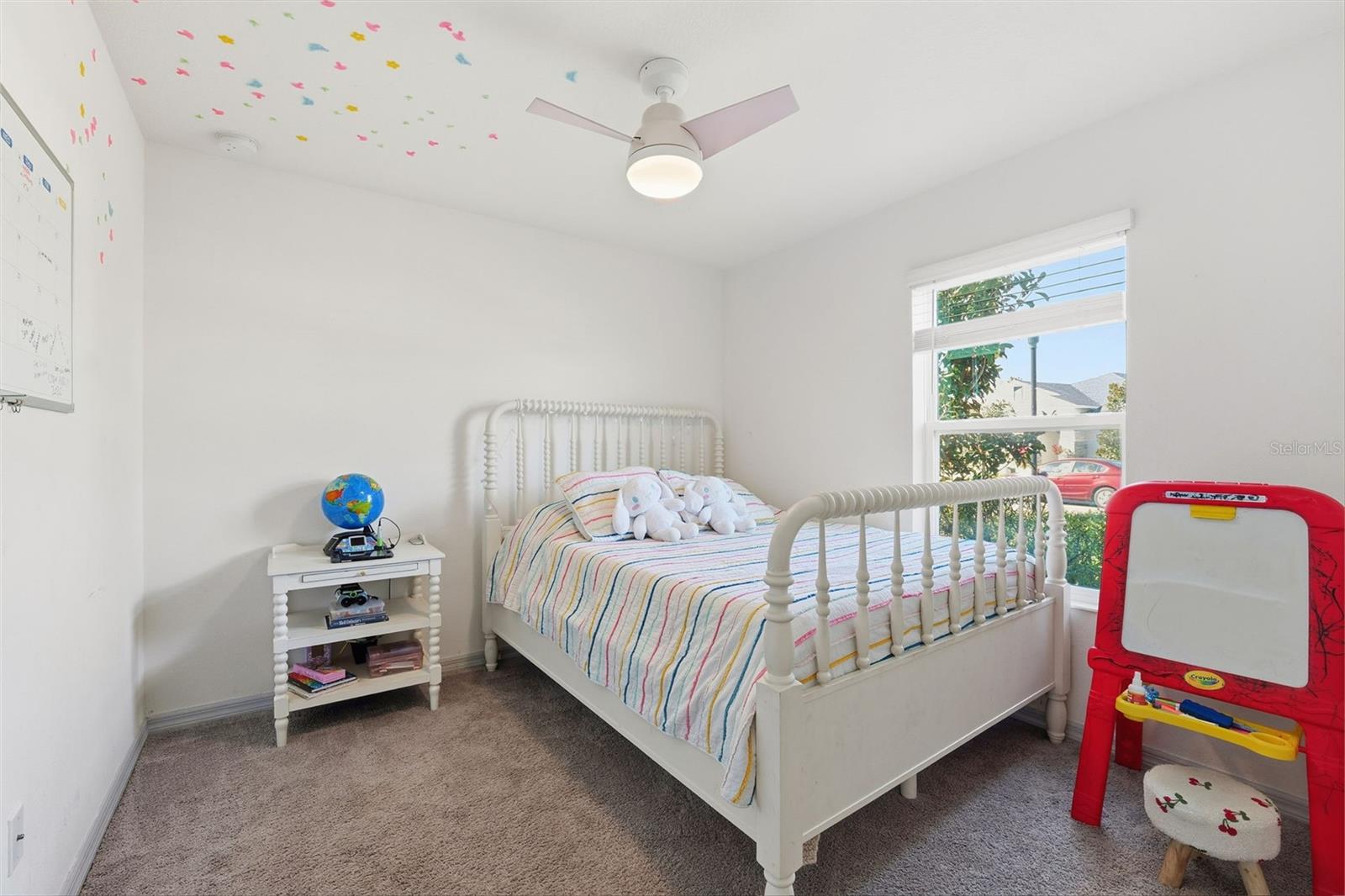 LEGENDS POINTE - Residential