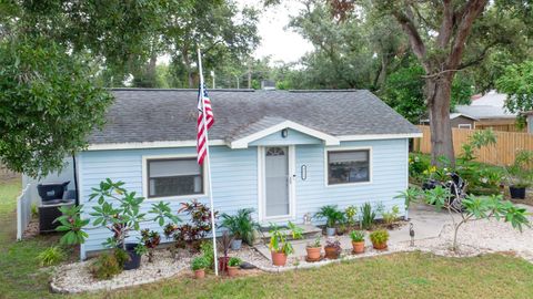 Photo of 4611 41st Avenue N, St Petersburg, FL 33714 (MLS # TB8408259)