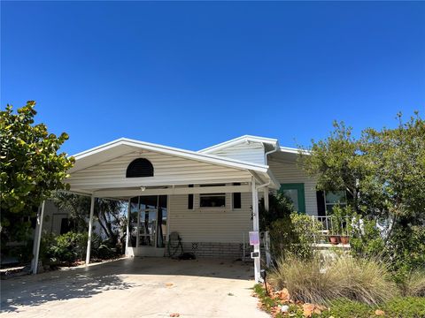 Photo of 357 Mount Saxon Avenue NE #323, St Petersburg, FL 33702 (MLS # TB8374764)