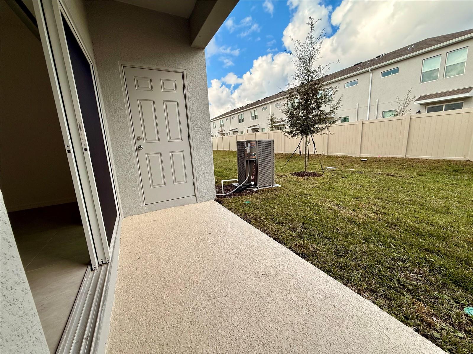 WESTVIEW PH 3 POD - Residential Lease