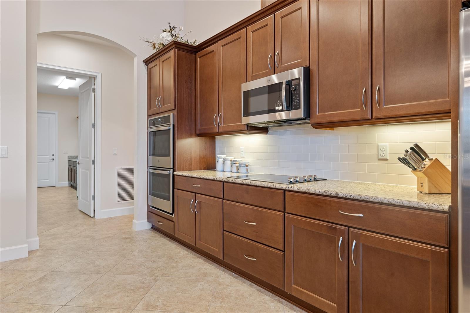 PLANTATION BAY SEC 2A-F UN 7 - Residential