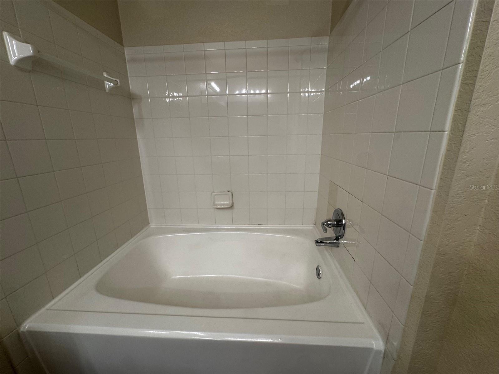 THE ENCLAVE AT RICHMOND PLACE - Residential Lease