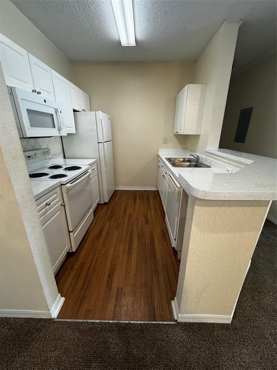 THE ENCLAVE AT RICHMOND PLACE - Residential Lease