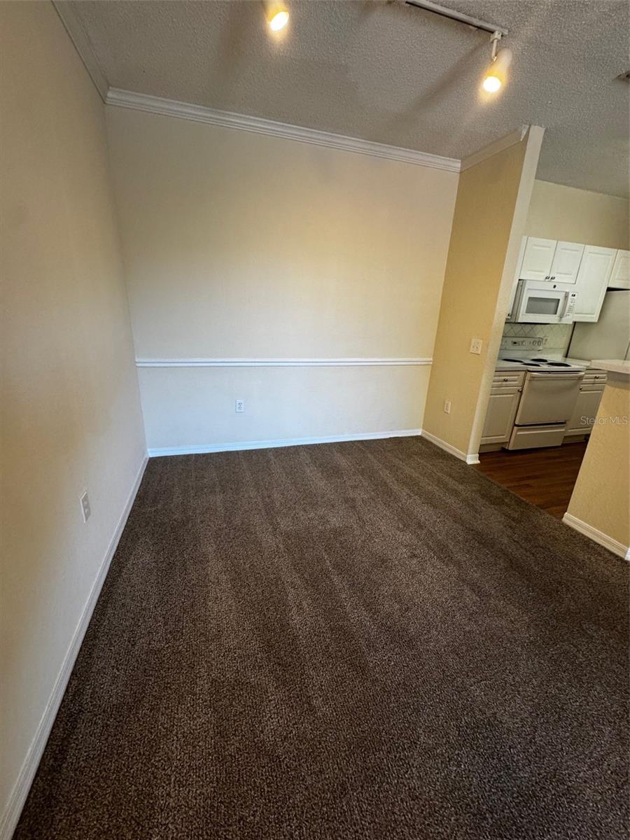 THE ENCLAVE AT RICHMOND PLACE - Residential Lease