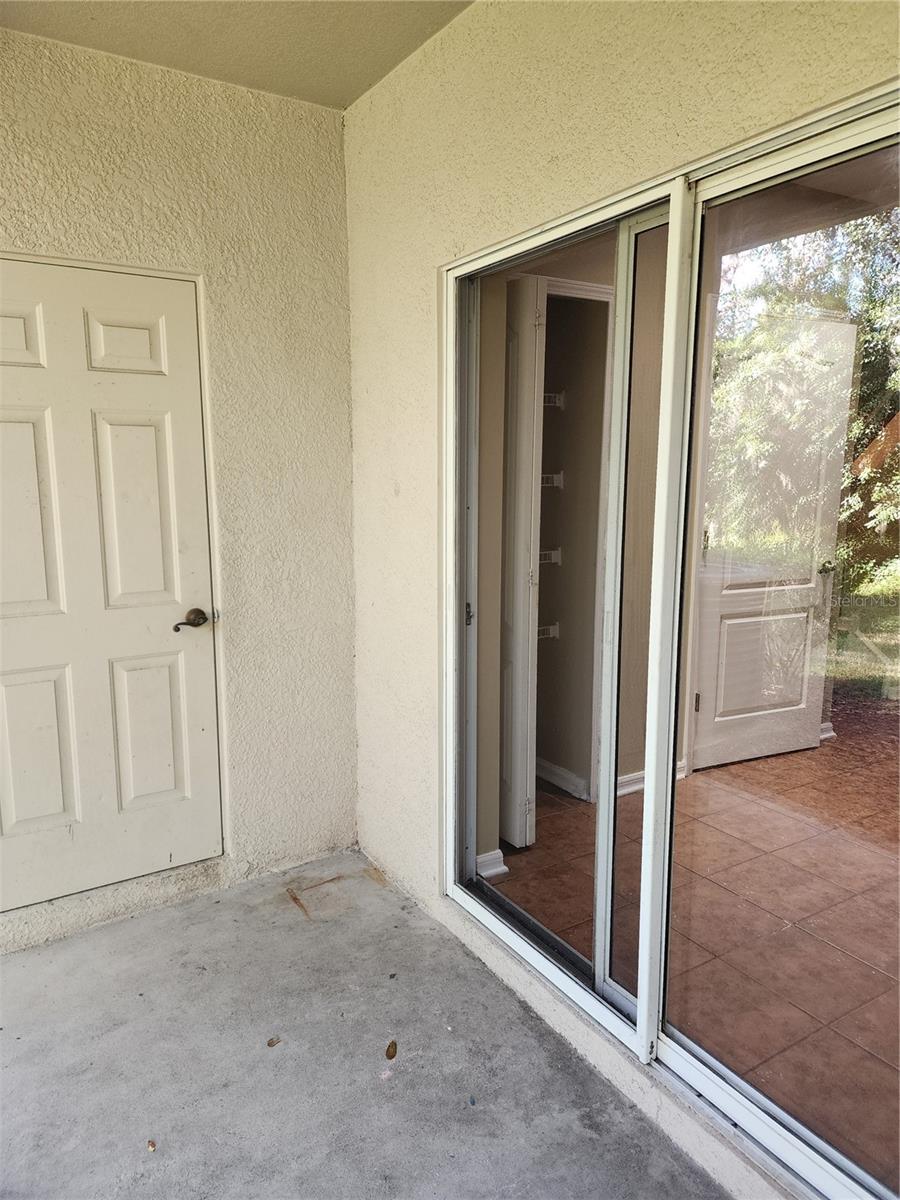 FISHHAWK RANCH TWNHMS PH - Residential Lease