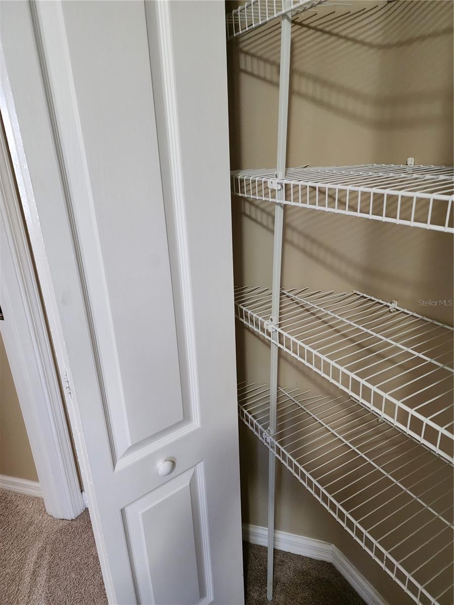 FISHHAWK RANCH TWNHMS PH - Residential Lease