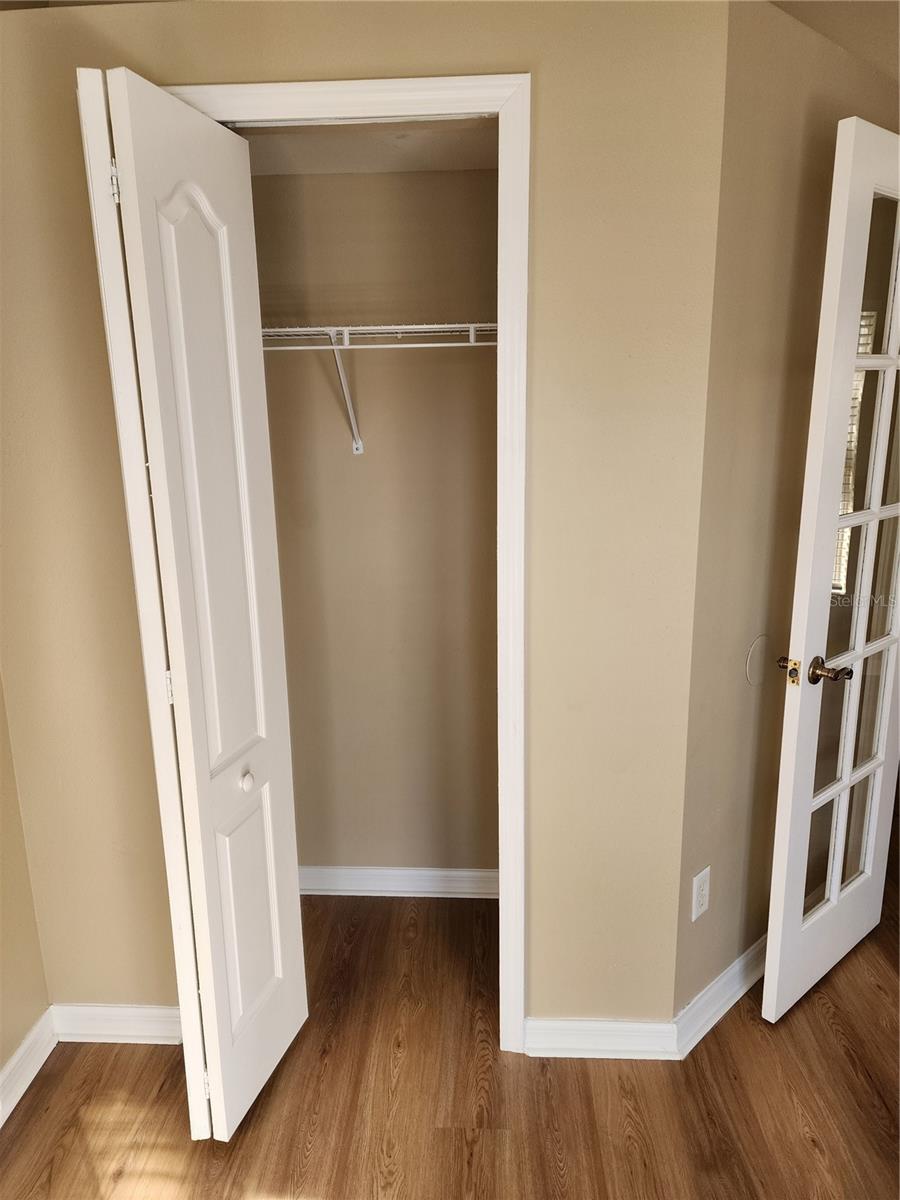 FISHHAWK RANCH TWNHMS PH - Residential Lease