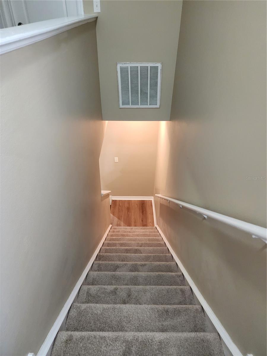 FISHHAWK RANCH TWNHMS PH - Residential Lease