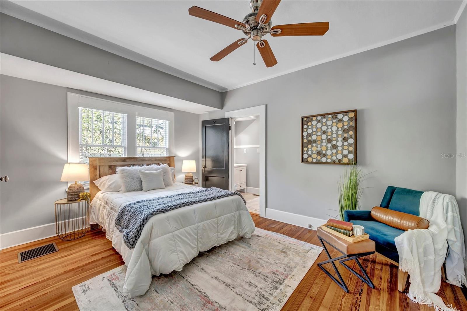 SNELL & HAMLETTS NORTH SHORE ADD - Residential Income