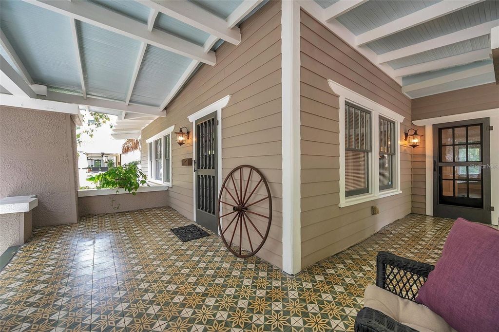 Photo of 455 13th Avenue NE, St Petersburg, FL 33701 (MLS # TB8321529)