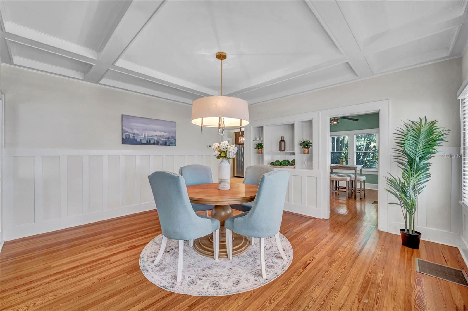 SNELL & HAMLETTS NORTH SHORE ADD - Residential Income