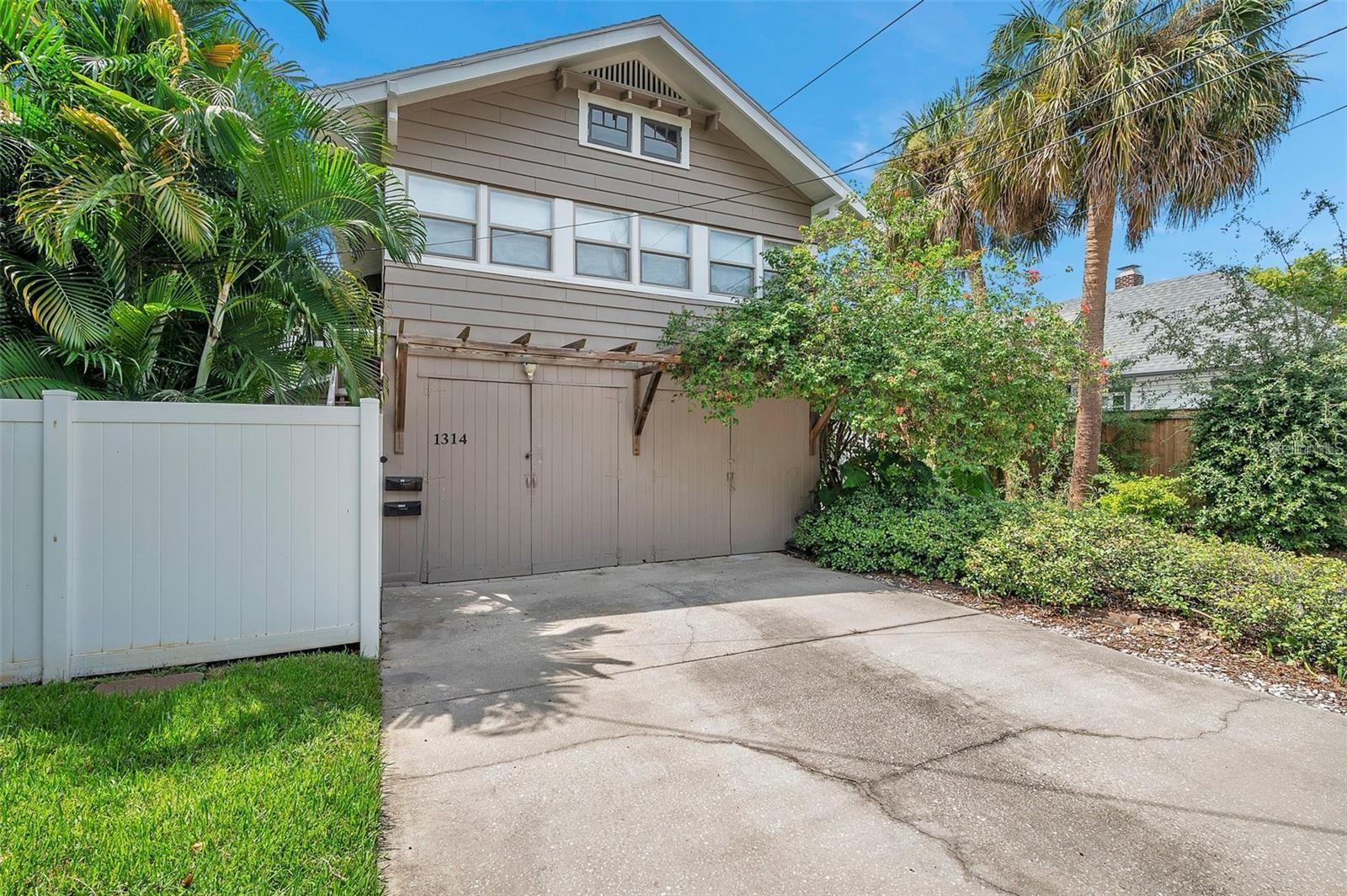 SNELL & HAMLETTS NORTH SHORE ADD - Residential Income