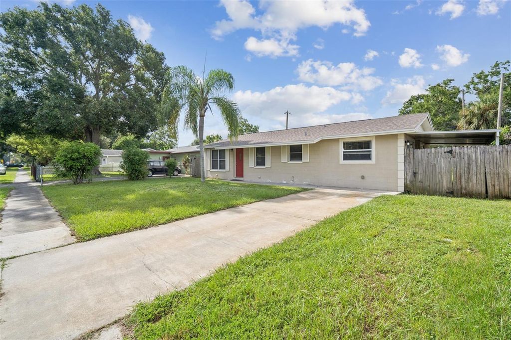 Photo of 5620 90th Avenue N, Pinellas Park, FL 33782 (MLS # TB8409751)
