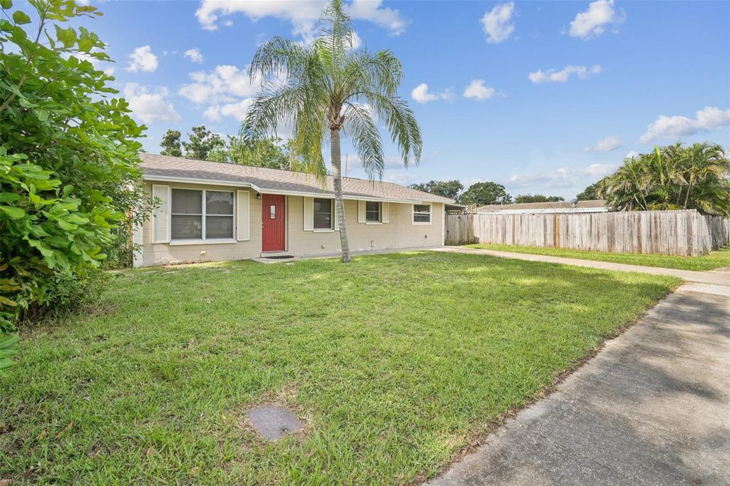 Photo of 5620 90th Avenue N, Pinellas Park, FL 33782 (MLS # TB8409751)