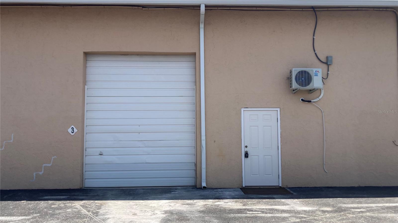 PORT CHARLOTTE INDUST PARK - Commercial Lease